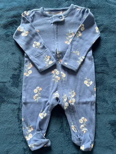 Macacão Carters Menina Semi Novo P