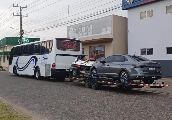 MOTOR HOME