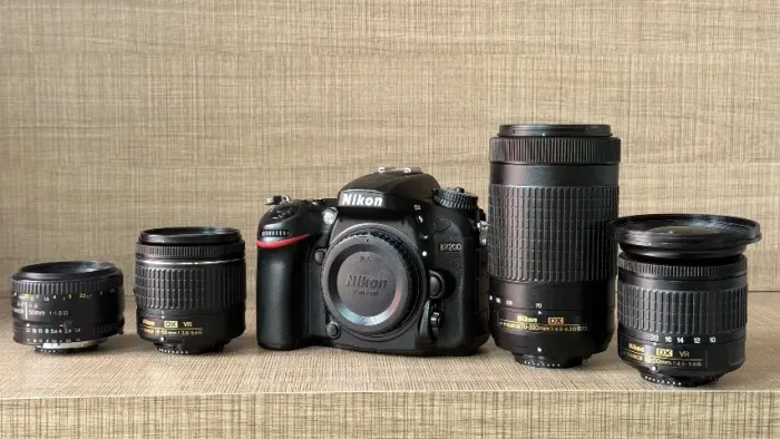 Nikon D7200 + 5 lentes + carregador + bateria