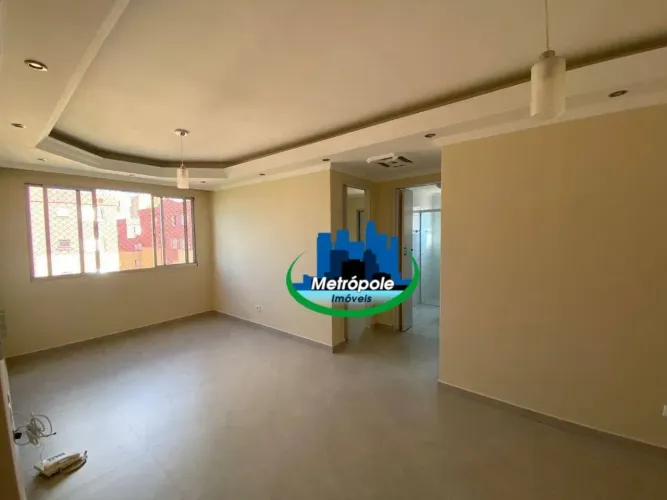 Apartamento com 2 dormitórios para alugar, 56 m² por R$ 1.833,00/mês - Jardim Cocaia - Gua