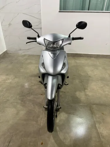 Honda Biz 125 ES 2006 - Completa 