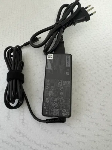 Carregador Tipo C original ThinkPad 65W AC Adapte