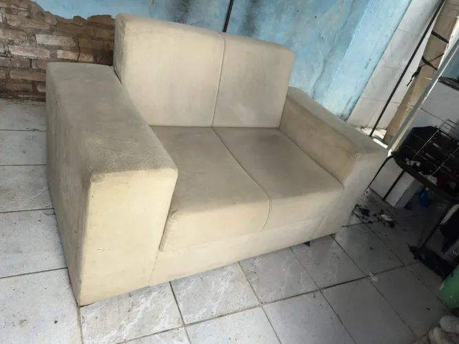 Sofá dois lugares 