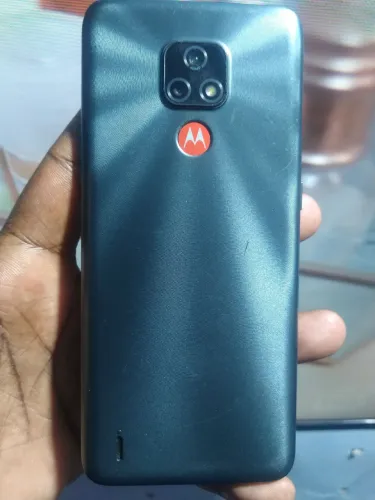 Motorola Moto E7