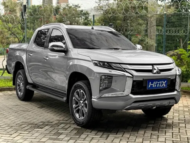 Mitsubishi L200 Triton Sport HPE-S 2.4 CD Dies. AUT 2022