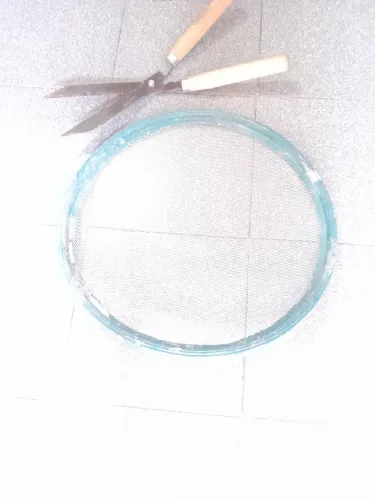 Vende se material