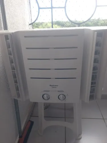 Ar Condicionado de Janela Springer Midea