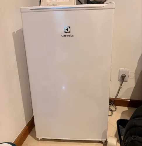 Frigobar Electrolux 90L Branco l NOVÍSSIMO 