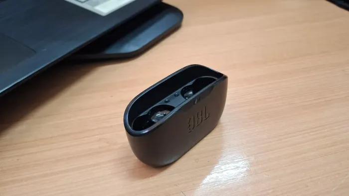 Case JBL wave buds 2