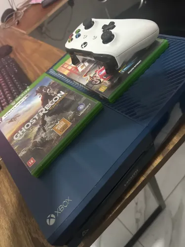 Xbox one fat Versão Forza 1 Controle, 1 Fonte 2 Jogos