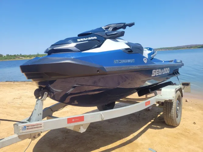 Jet sea doo GTX300 LIMITED 2023