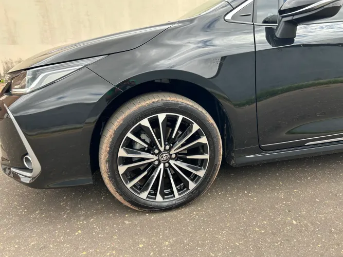 Toyota Corolla Altis 2.0 Flex 16V Aut. 2025