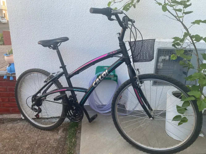 Bicicleta feminina Caloi Aluminum 100