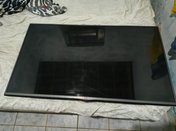 Tv Lg 49 Polegadas 350,00