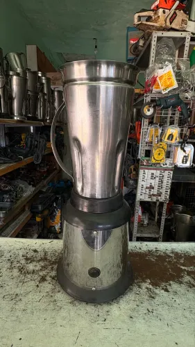 Liquidificador alta rotação tron 2L