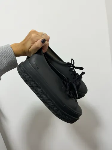 Tênis Melissa 38 seminovo