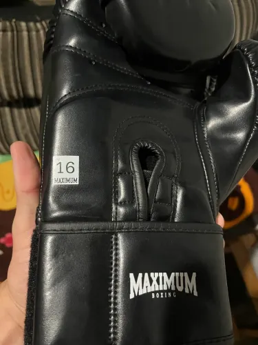 Luva Maximum Boxing 16oz - Boxe e Muay Thai