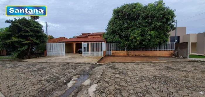Casa com 2 dormitórios à venda, 110 m² por R$ 240.000,00 - Jardim Metodista - Caldas Novas