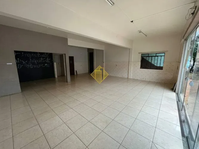 SALA COMERCIAL PRÓXIMO AO LAGO MUNICIPAL EM TOLEDO-PARANÁ