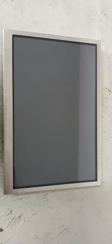 Display original multimidia Amarok V6