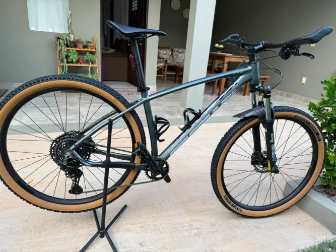 TSW Jump 2024 - Aro 29 - Shimano CUES 10v (Nota Fiscal)