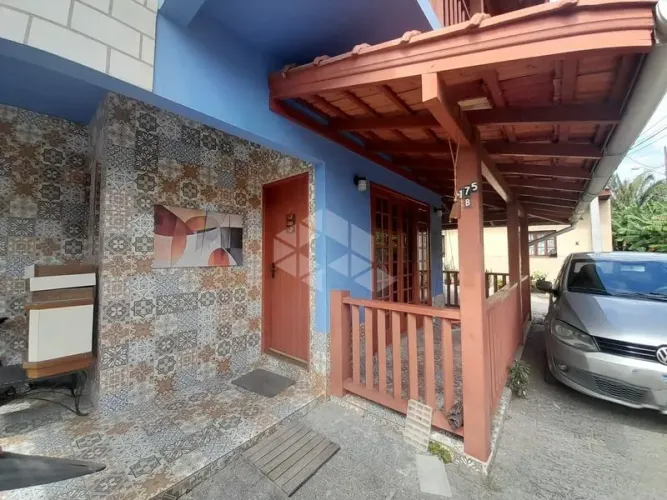 Casa Residencial 100M² - para Alugar