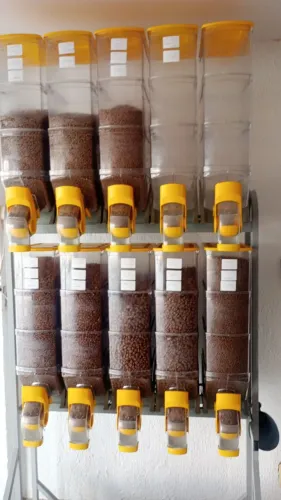 Dispenser de ração
