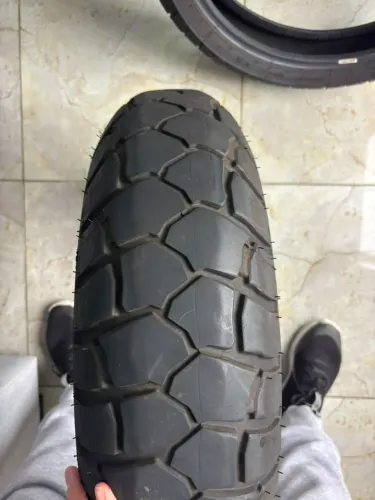 Pneus para motocicletas BMW R1250 GS, BMW R1200 GS(a partir de 2013) e Trumph Tiger 1200
