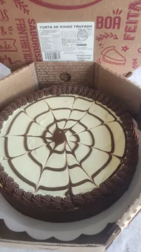Vendo Empadas, pão de queijo, Petit gateau e brownie 