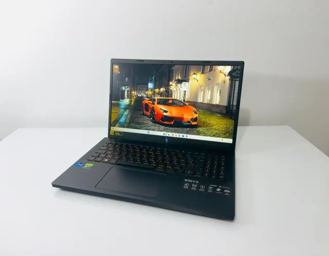 Notebook Acer V15-I7-13th-16GB DDR5-SSD 512GB Nvme-Rtx 4050-Tela 165HZ