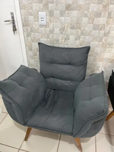 Duas Poltronas 250 cada uma