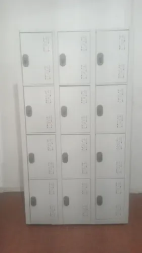 Armário de aço 12 portas