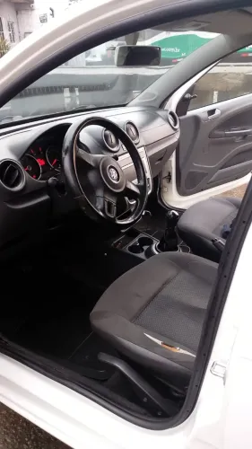 Volkswagen Gol Geração VI Trendline 1.0 8V Total Flex Mec. 4P 2016