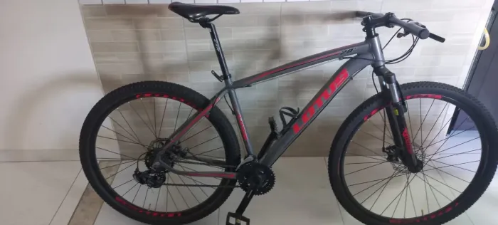 Bicicleta Lotus cxr shimano