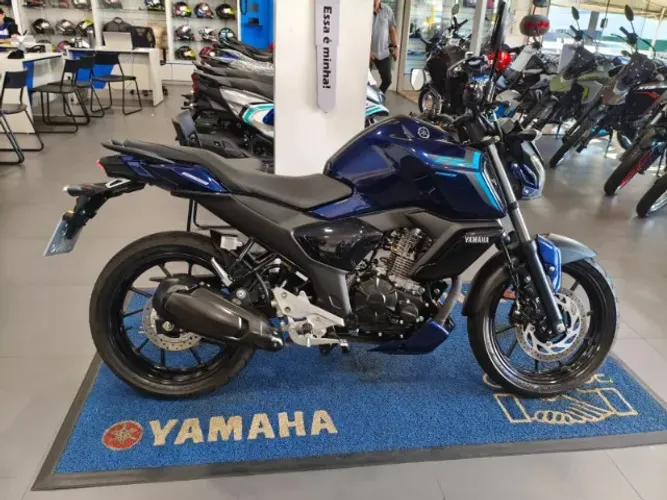 FZ 15 AZUL