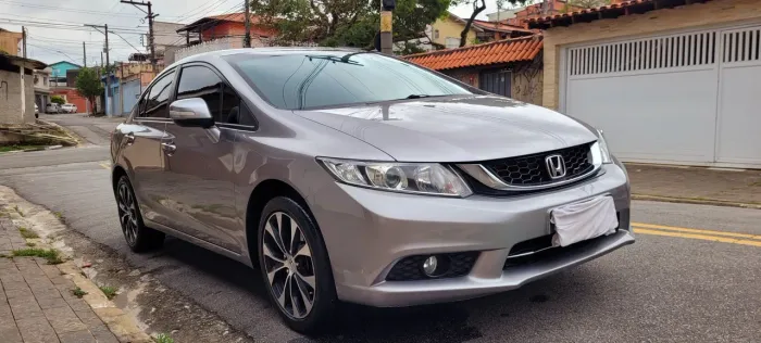 Honda Civic Sedan LXR 2.0 Flexone 16V Aut. 4P 2015