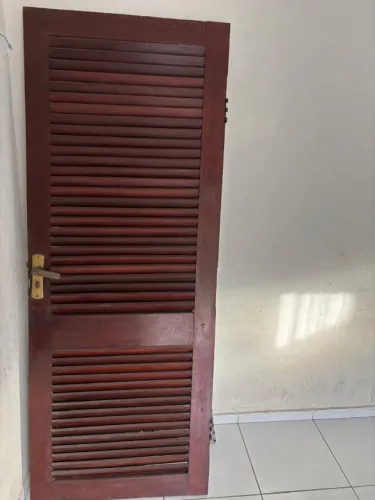 Porta de sala 100% Madeira 