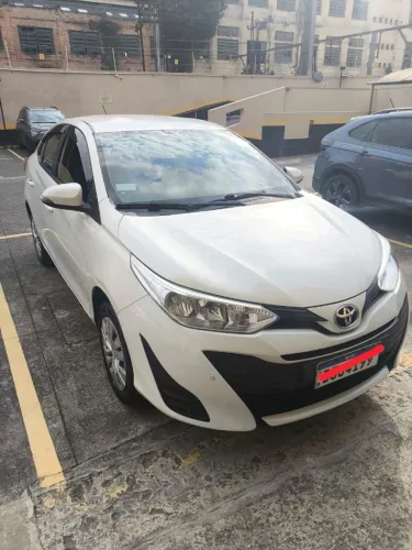 Toyota Yaris XL Live Sedan 1.5 Flex 16V 4P AUT 2021