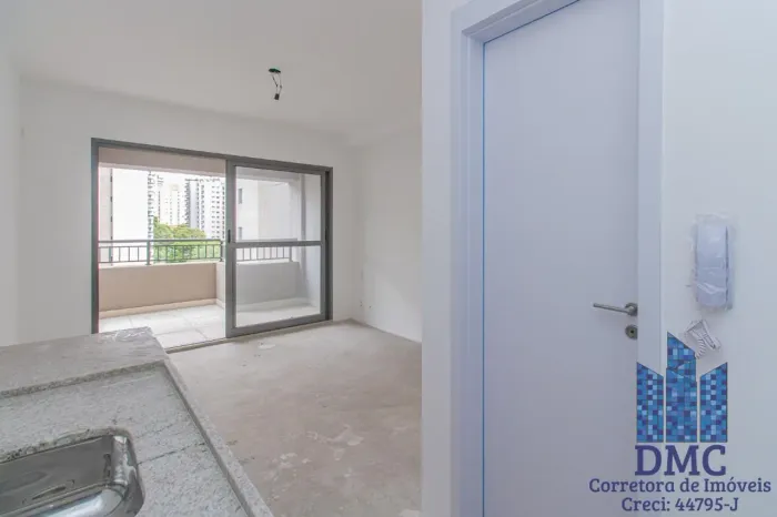Studio para Venda em São Paulo, Moema, 1 dormitório, 1 banheiro