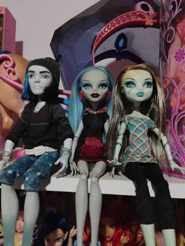 Lote de bonecas Monsters high