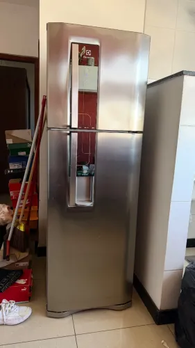 Geladeira Eletrolux
