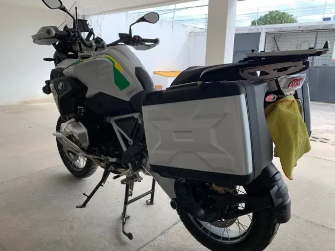 BMW 1250 EDIÇÃO ESPECIAL BRASIL