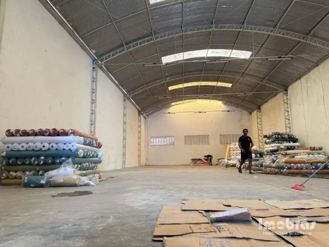 Galpão para alugar, 550 m² por R$ 8.500,00/mês - Paupina - Fortaleza/CE