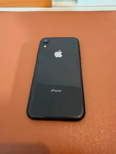 iPhone XR 128g novíssimo!!