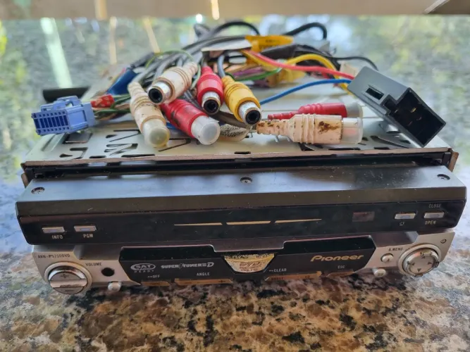 Dvd retrátil pioneer
