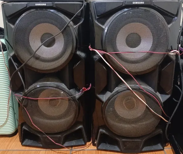 Vendo caixa de som Samsung 
