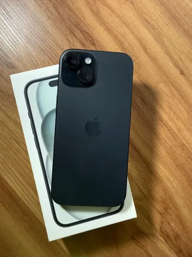 IPHONE 15 256 gigas garantia até novembro