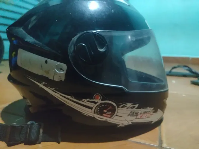 Capacete para criança cor preto