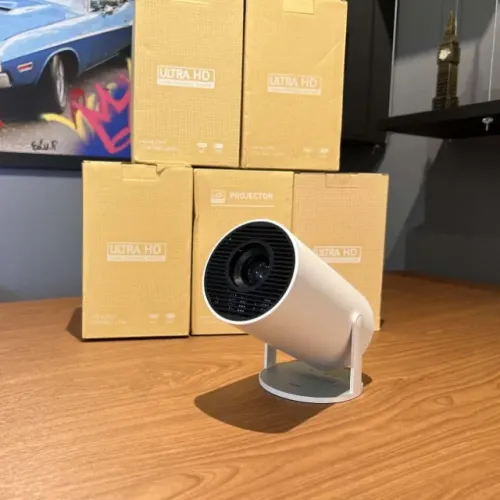Projetor Smart HY300 com Android Integrado | 150" | HDMI, USB, Bluetooth | Novo na Caixa P