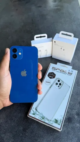 iPhone 12